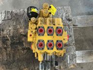 962M Main Control Valve, Caterpillar