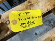 D8N Valve GP - Control (tilt), Caterpillar