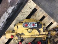 375 Control Valve, Caterpillar