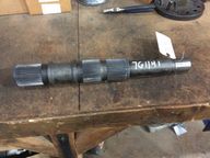 Center Shaft, Caterpillar