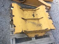 D6T Lgp Belly Pan - Middle, Caterpillar