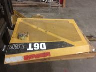 D6T Door AS - LH, Caterpillar