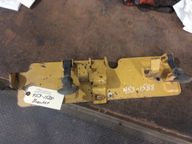 D6T Bracket, Caterpillar