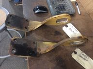 988F Lifting Bracket - RH, Caterpillar