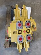 993K Main Control Valve - LH, Caterpillar